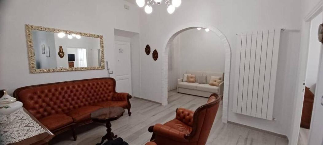 Cozy Home Away From Home タルクイーニア エクステリア 写真
